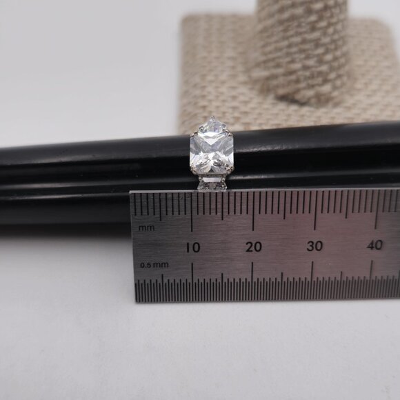 Size 6 Sterling Silver Square Fancy Cubic Zirconia Band Ring A2747 - Picture 9 of 10
